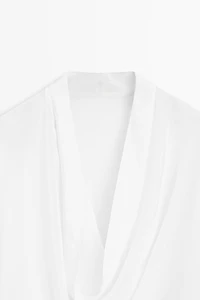 Flowing shirt with cowl neckline detail