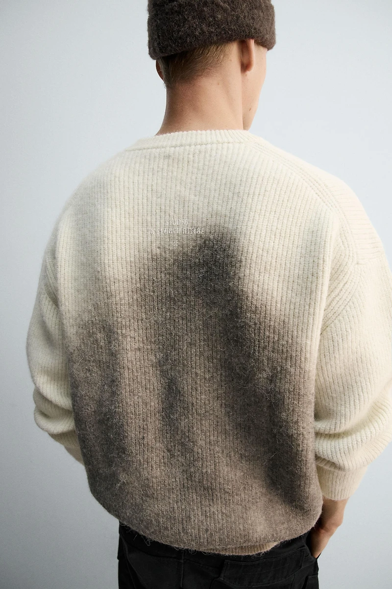 SPRAY LOGO SWEATER X SR_A