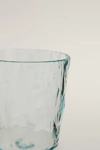 ACRYLIC GLASS WITH RAISED DIAMOND DESIGN