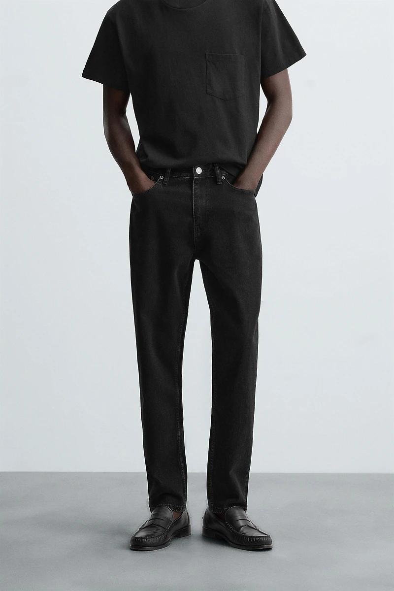 SLIM TAPERED FIT JEANS