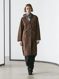 Manteau long en cuir finition daim