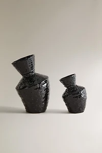 VASE INCLINÉ