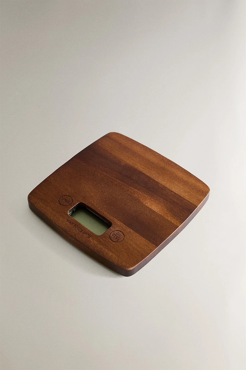 WOODEN KITCHEN SCALE