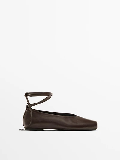 Tied leather ballet flats