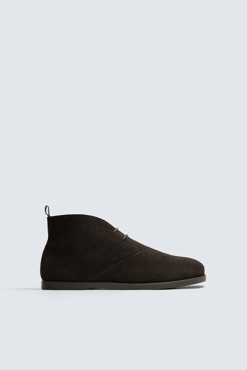 BOTTINES EN CUIR