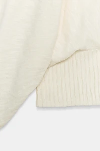 PULL EN MAILLE À MANCHES AMPLES
