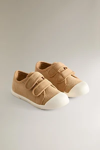 CHILDREN'S FABRIC STRAP SNEAKERS