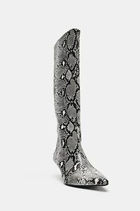 ANIMAL PRINT HEELED BOOTS