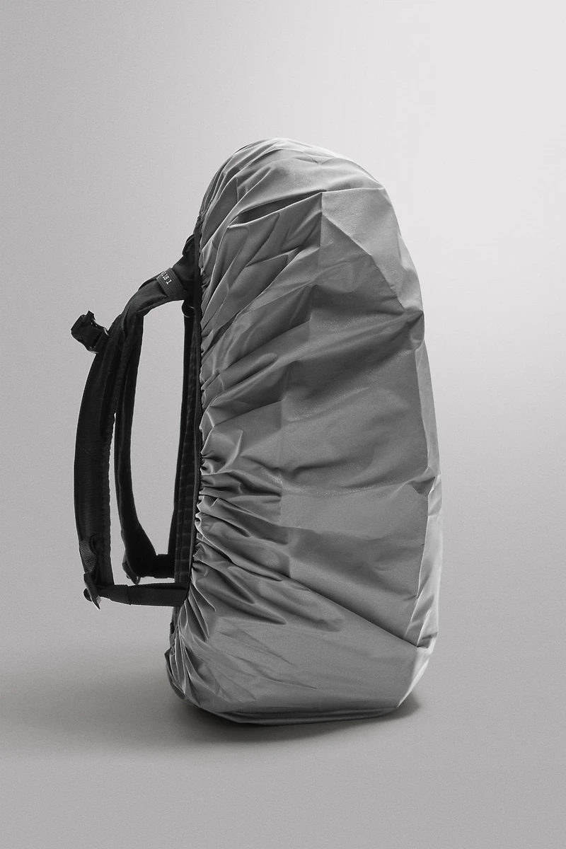 SPORTS BACKPACK COVER