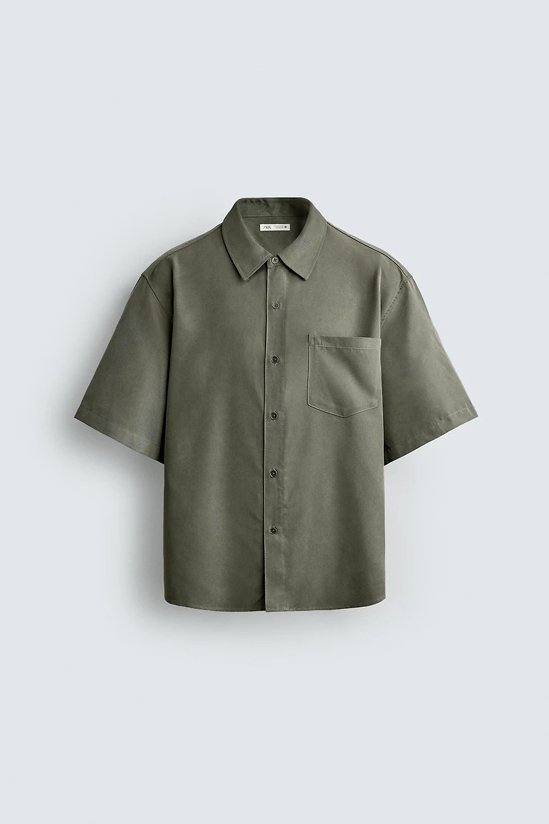 RELAXED FIT FLOWY SHIRT