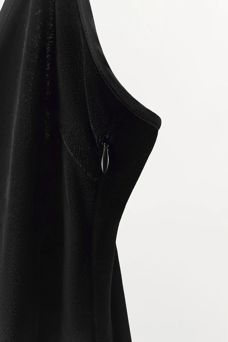 ROBE À BRETELLES EN VELOURS