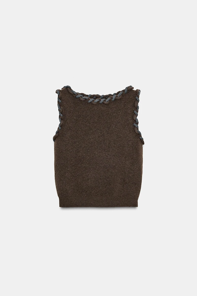INTERWOVEN TRIM KNIT TOP