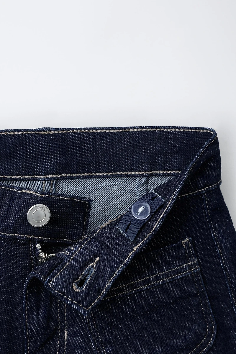 STRETCH DENIM SHORTS WITH POCKETS
