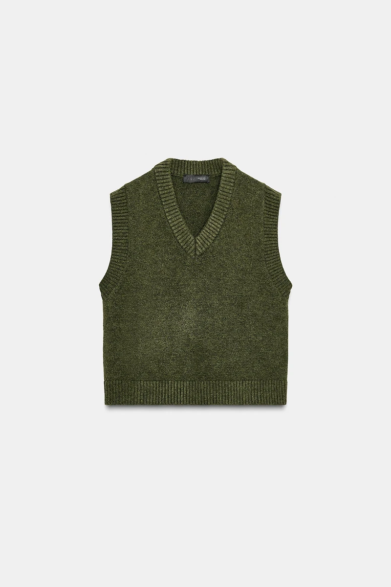 SOFT KNIT VEST TOP