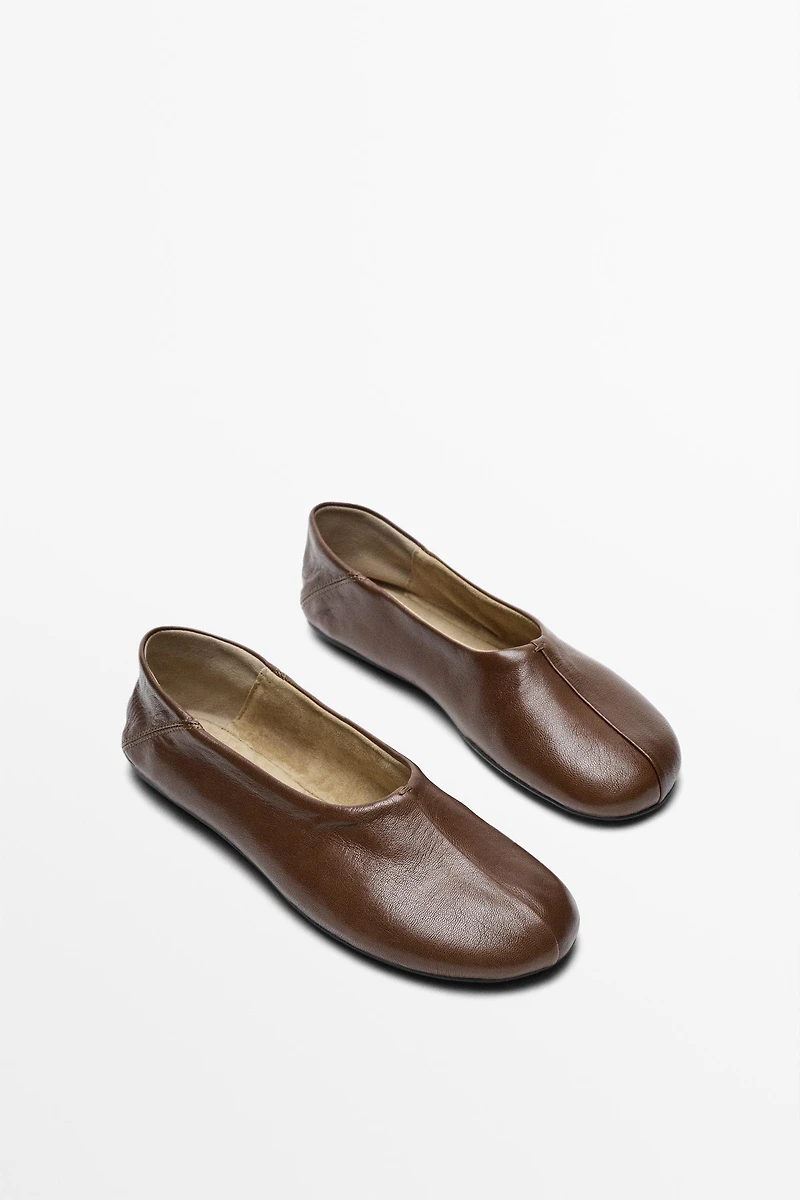 Soft leather ballet flat