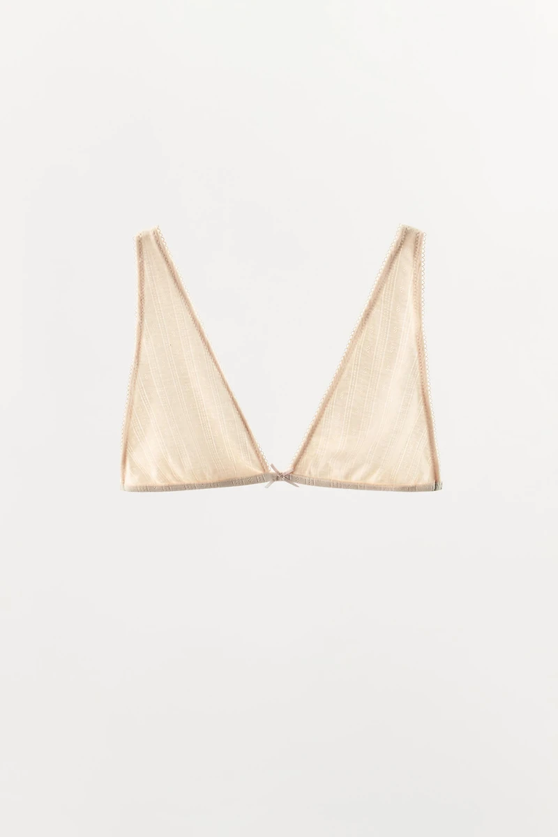 POINTELLE TRIANGLE BRA