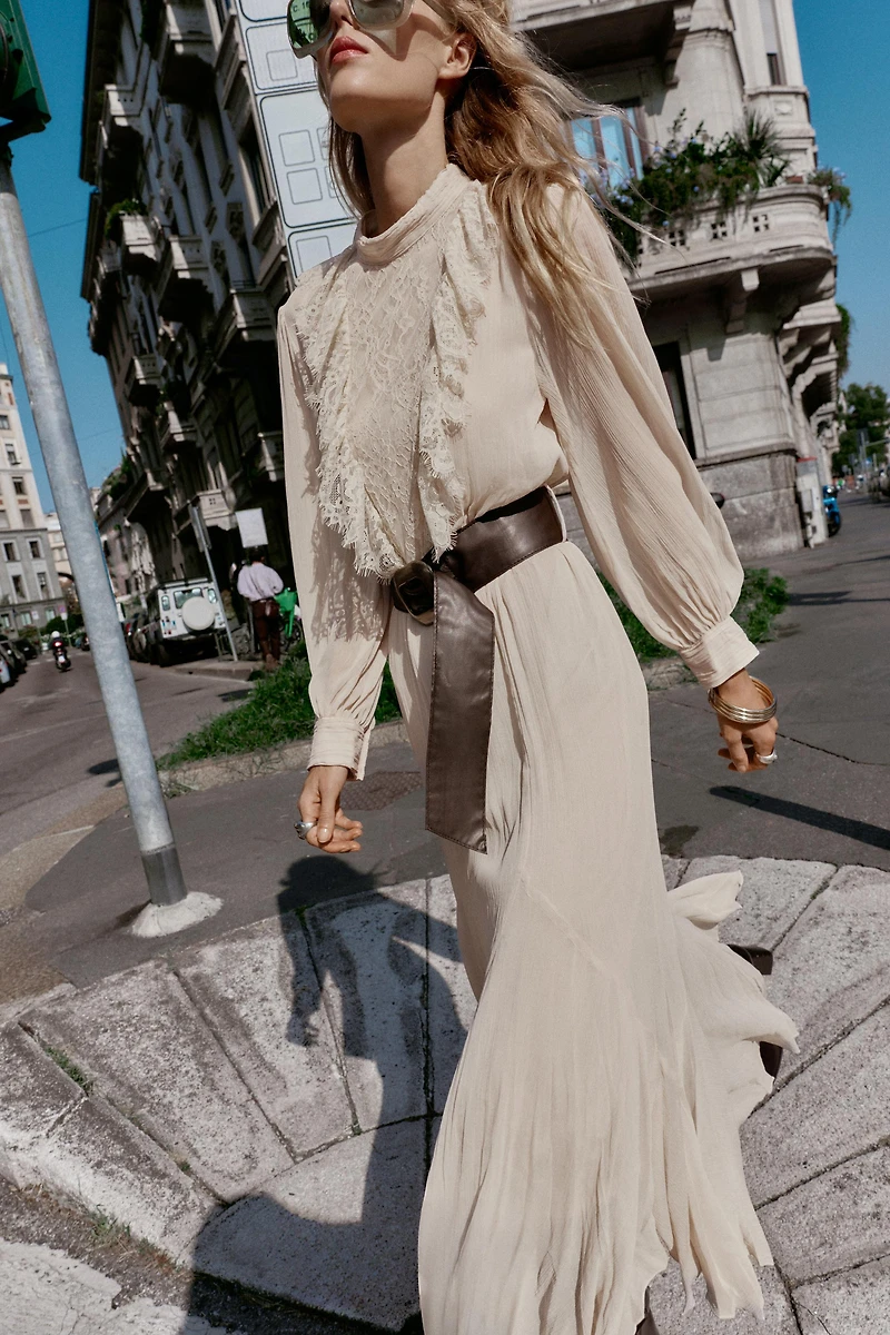 ROBE MIDI DENTELLE CEINTURE
