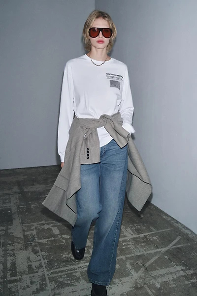 SCULPTURE LONG SLEEVE T-SHIRT