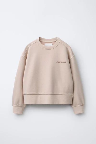 WASHED EFFECT TEXT SWEATSHIRT