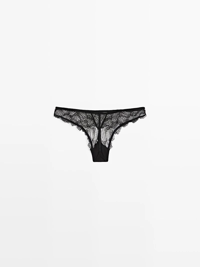 String dentelle et mesh