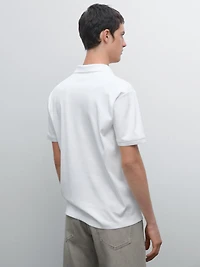 Polo manches courtes détail col