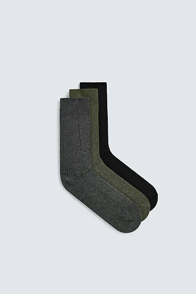 3-PACK MEDIUM WEIGHT RIBBED SOCKS