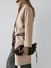 Long 100% cotton trench coat with side fastening