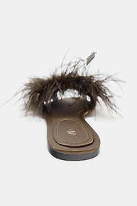 FEATHER FLAT SANDALS