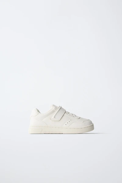 TENNIS ESSENTIELLE