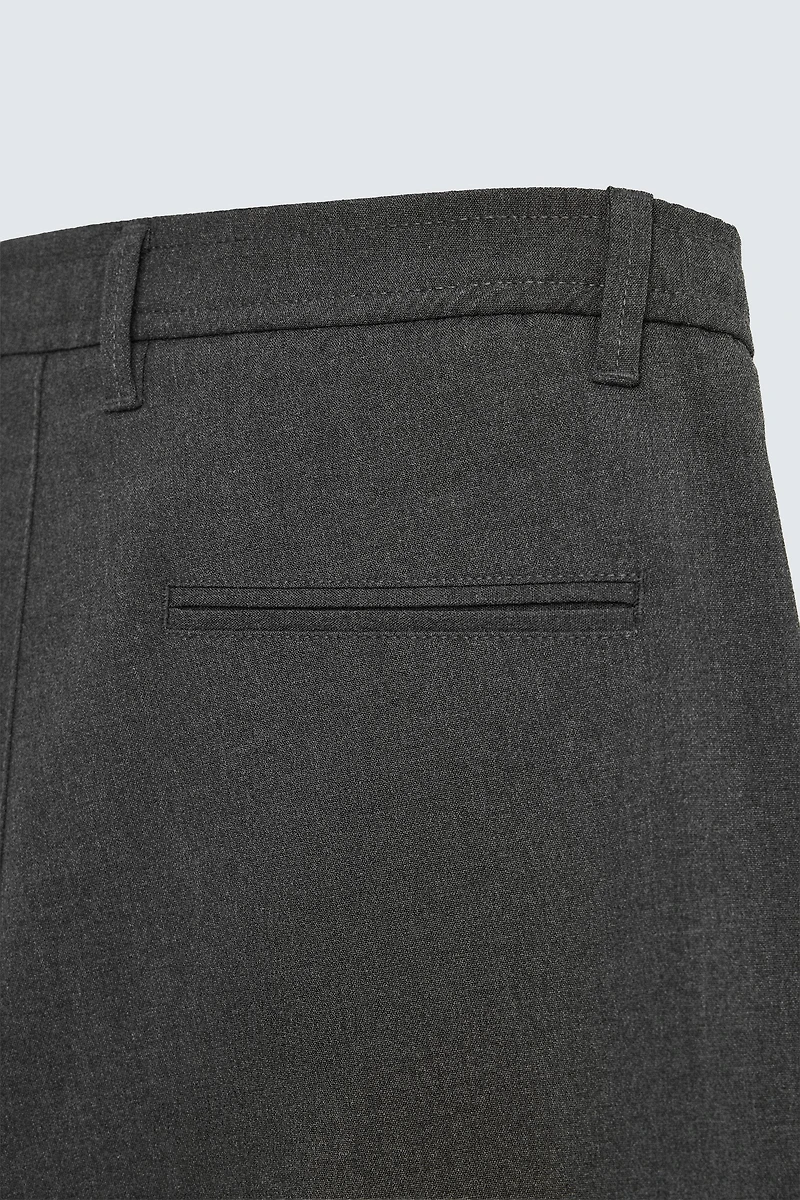 SLIM FIT STRETCH PANTS