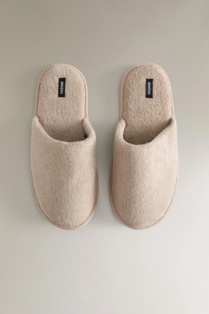 TERRY BATHROOM SLIPPERS