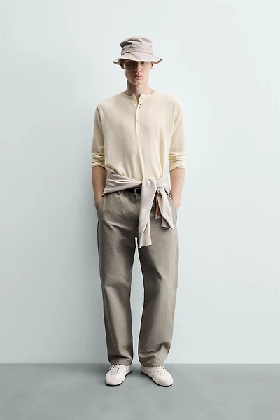 PANTALON COUPE DÉCONTRACTÉE À PATE DE SERRAGE