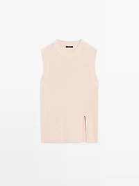 Knit top with crew neck