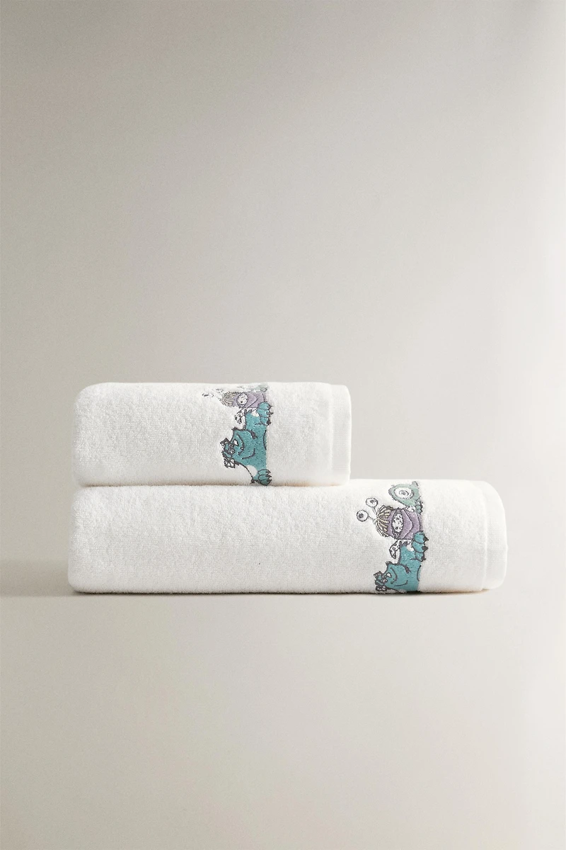 KIDS' MONSTERS, INC. ©DISNEY/PIXAR TOWEL