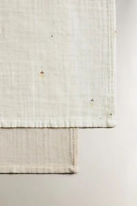 EMBROIDERED BABY MUSLIN CLOTHS (PACK OF 2)