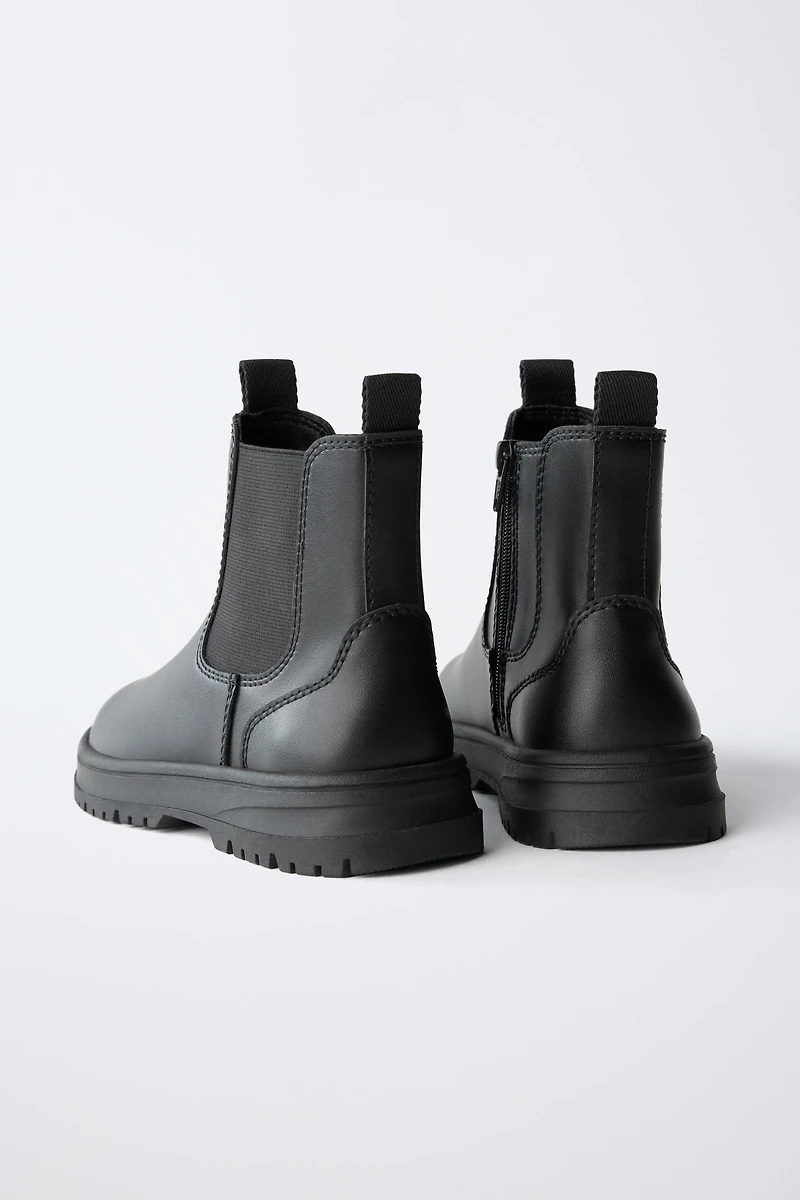 BOTTINES CHELSEA