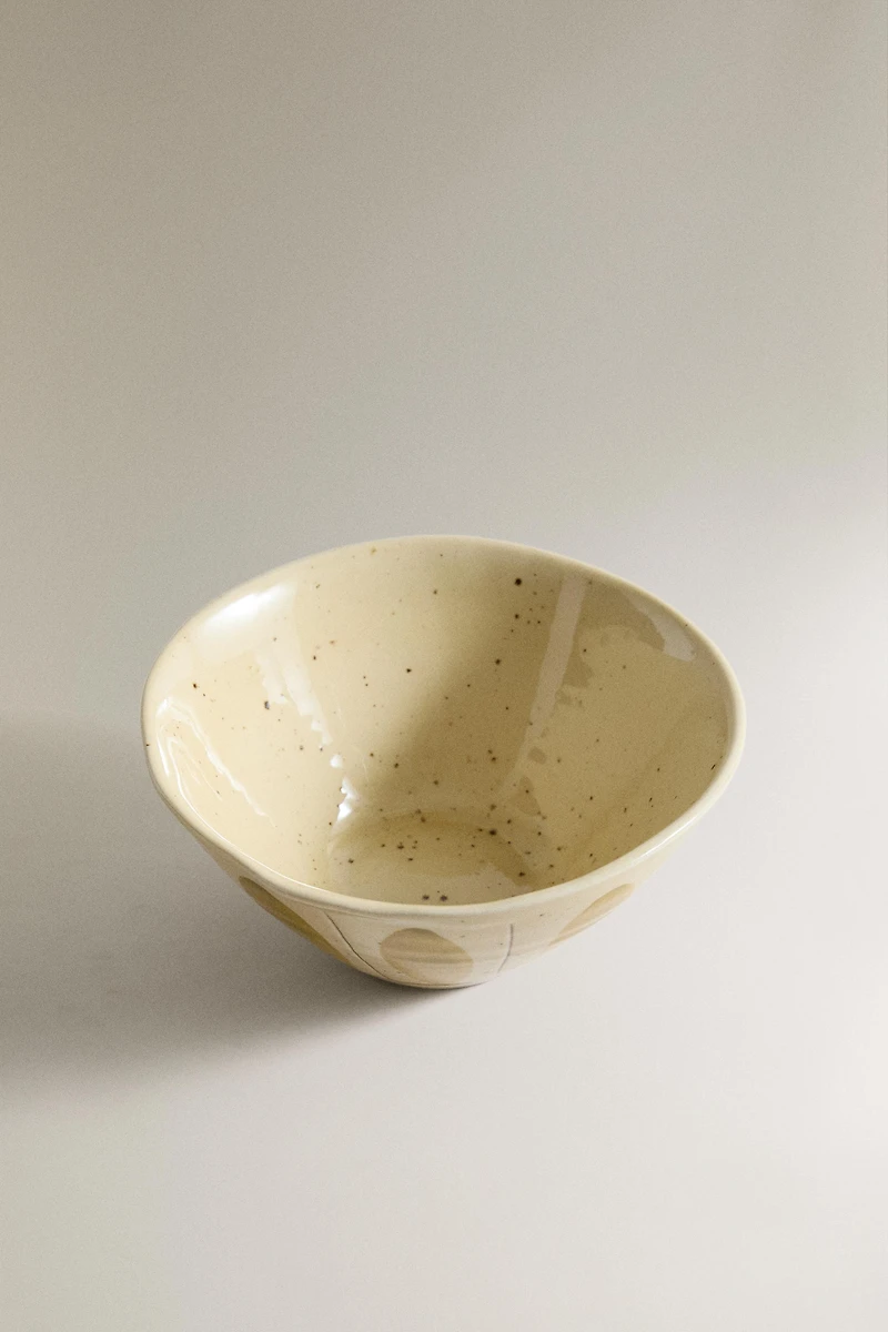 EARTHENWARE BOWL WITH OVALS