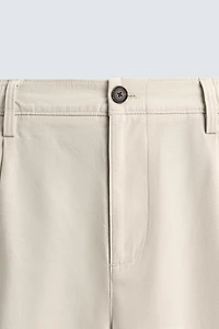 PLEATED STRAIGHT FIT PANTS