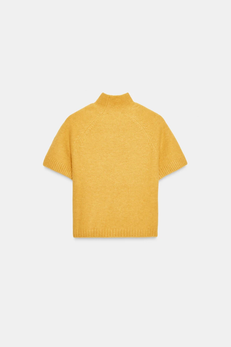 SHORT SLEEVE SOFT KNIT JUMPER