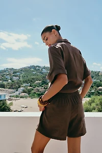 FLOWY SHORTS WITH ELASTIC WAIST