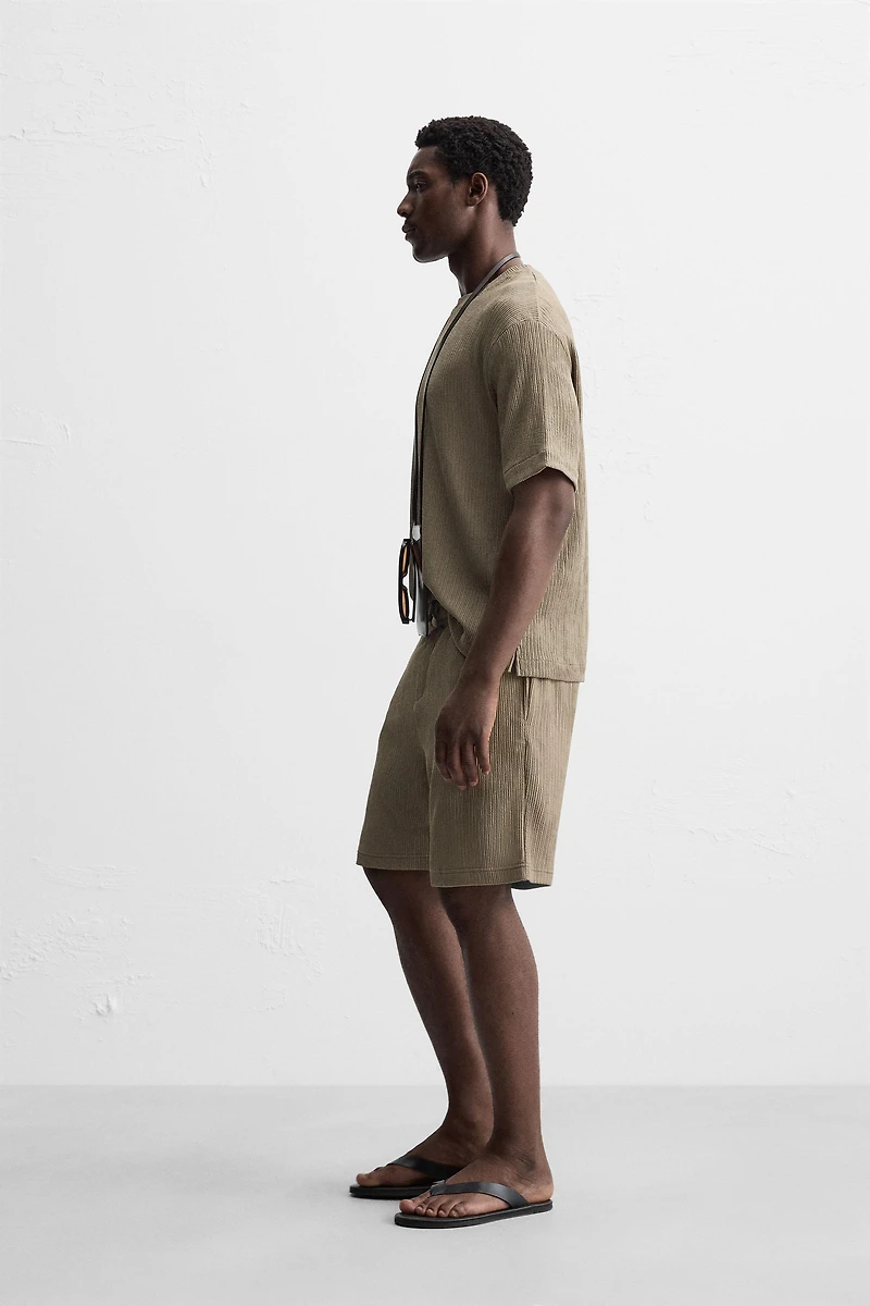 IRREGULAR TEXTURED SHORTS