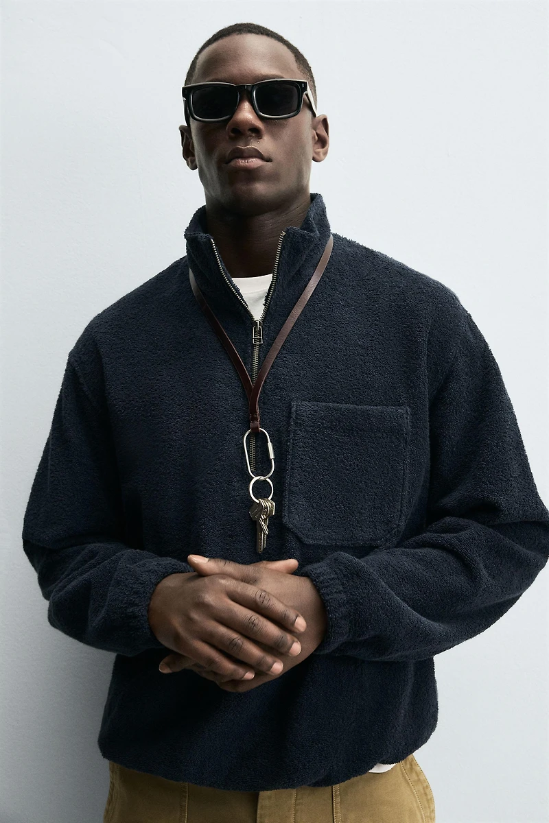 VESTE KANGOUROU TEXTURÉE