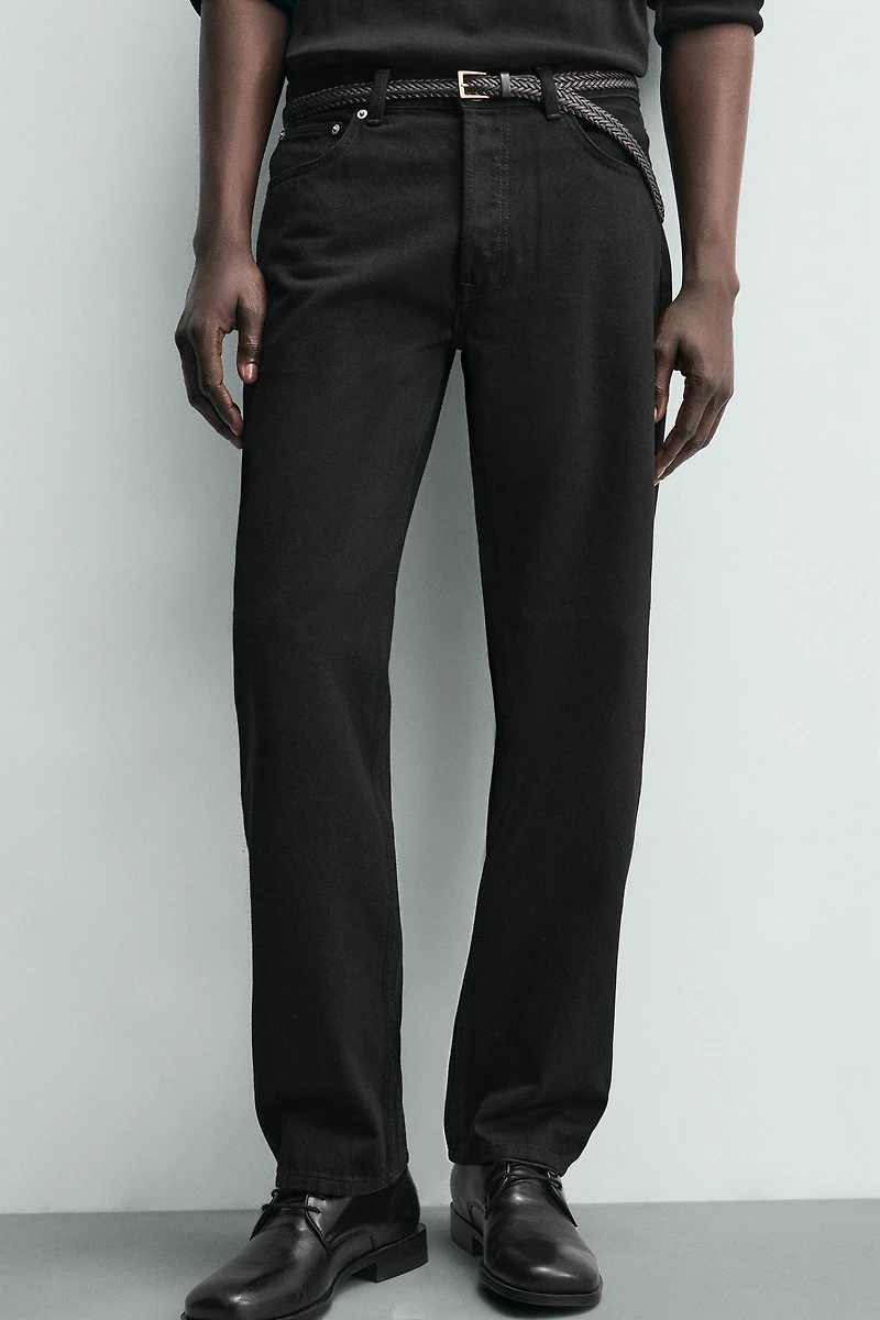 STRAIGHT FIT JEANS
