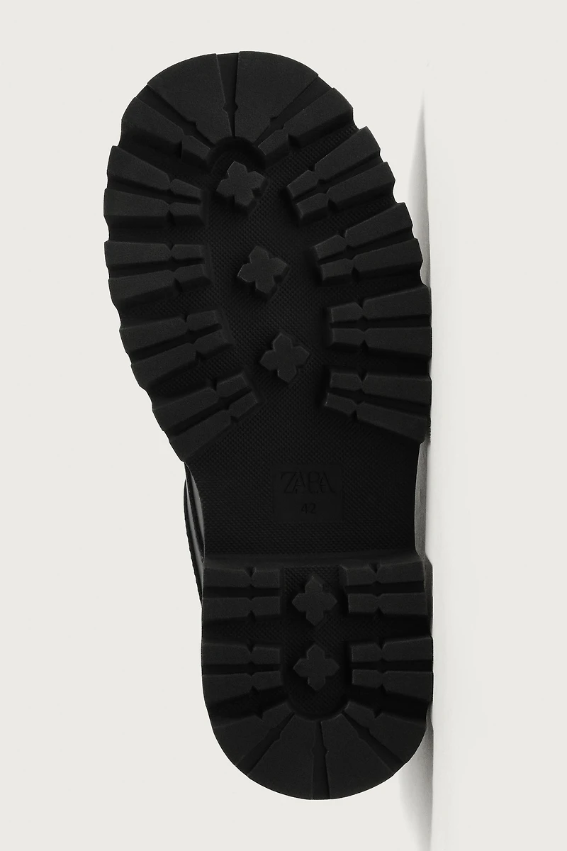 CHUNKY MOC TOE SHOES