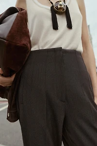 PANTS WITH A HIGH WAIST