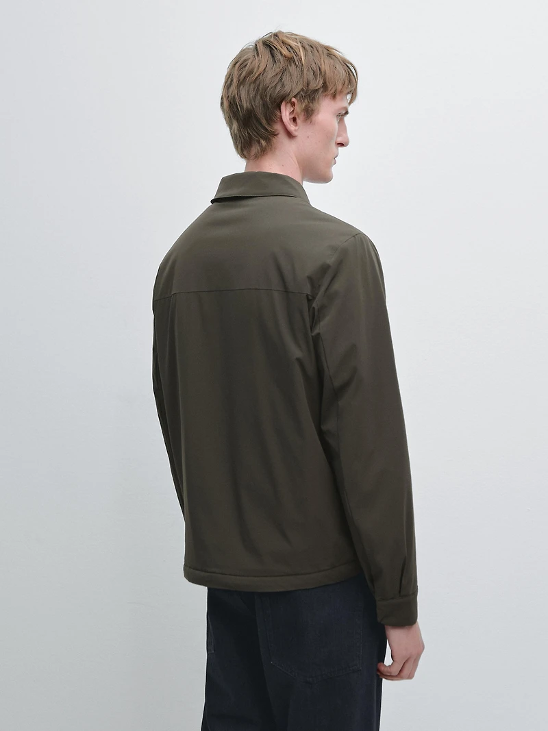 Short jacket with pocket details