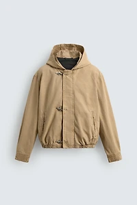 RELAXED FIT HOODED FIREMAN CLASP JACKET