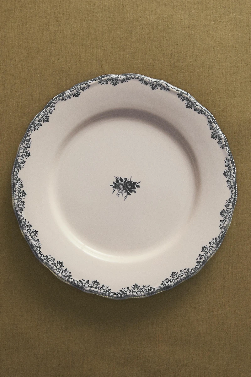 POSITIONED DRAWING DINNER PLATE