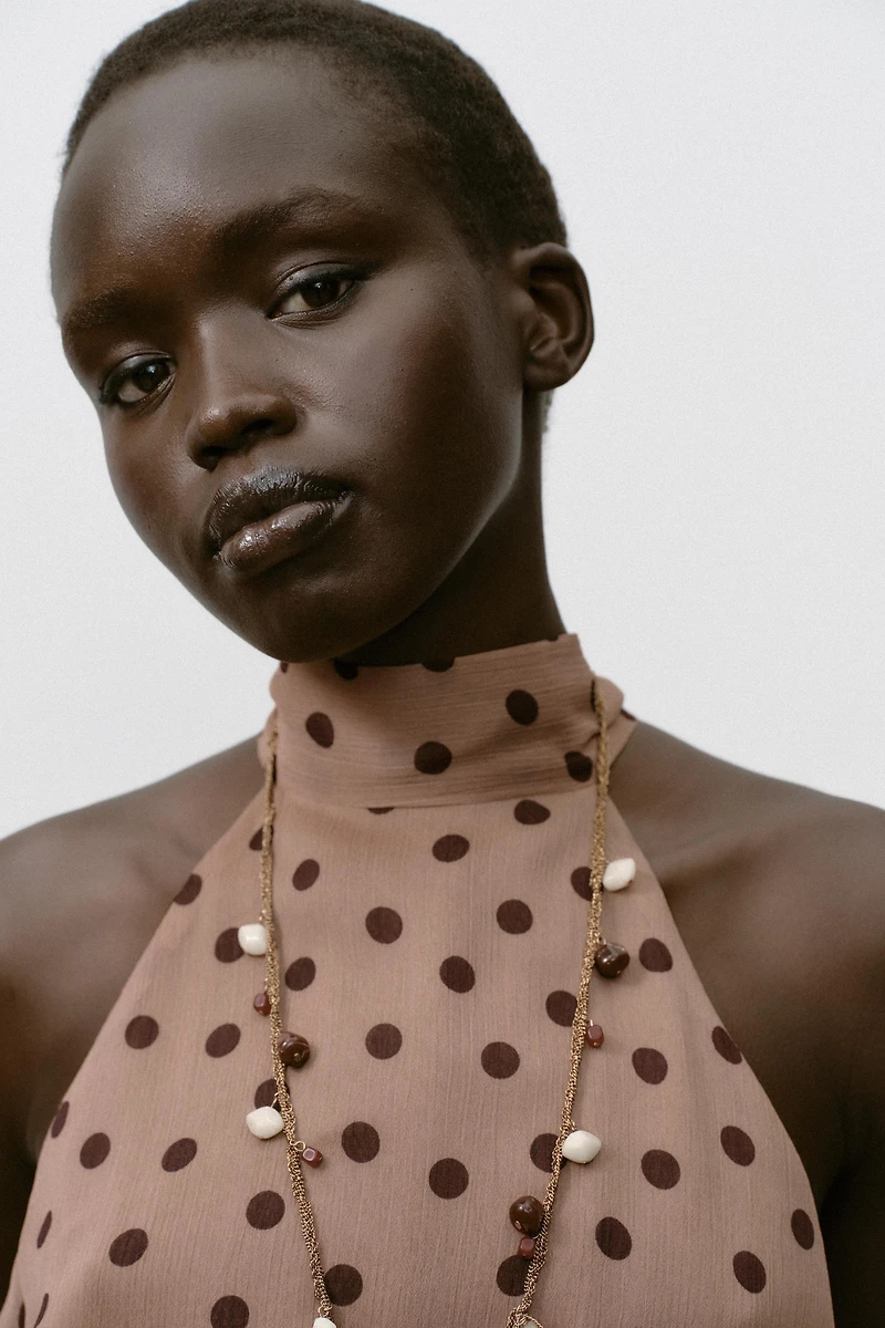ROBE MIDI À POIS ET CEINTURE