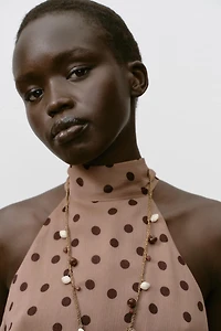ROBE MIDI À POIS ET CEINTURE